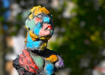 Chạm vào cõi lòng Beethoven